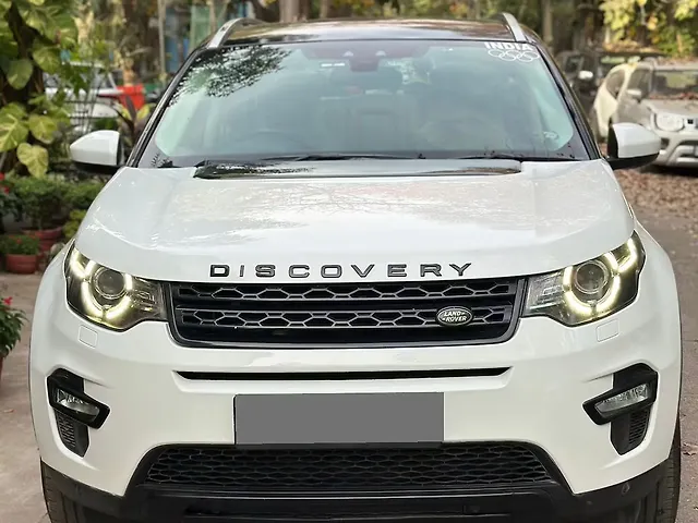 Used 2015 Land Rover Discovery in Delhi