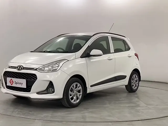 Used 2020 Hyundai Grand i10 in Pune