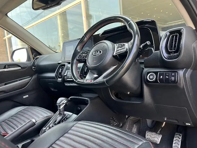 Used Kia Sonet [2020-2022] GTX Plus 1.5 AT Dual Tone in Bangalore