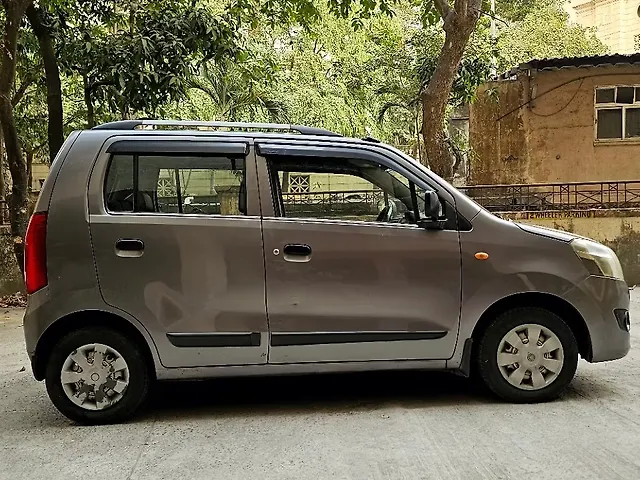 Used 2013 Maruti Suzuki Wagon R in Thane