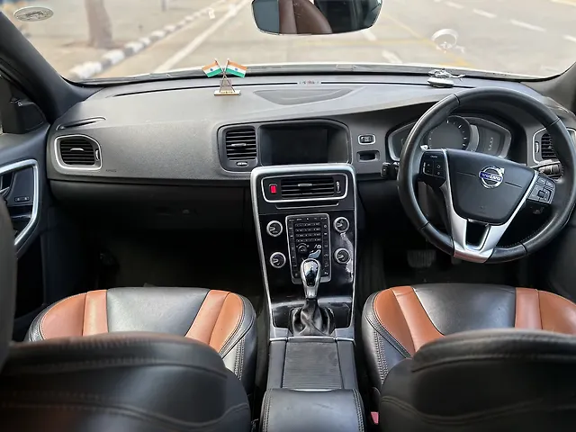 Used Volvo S60 [2015-2020] Cross Country Inscription [2016-2020] in Mumbai