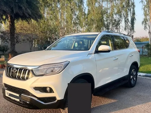 Used Mahindra Alturas G4 2WD High AT in Chandigarh
