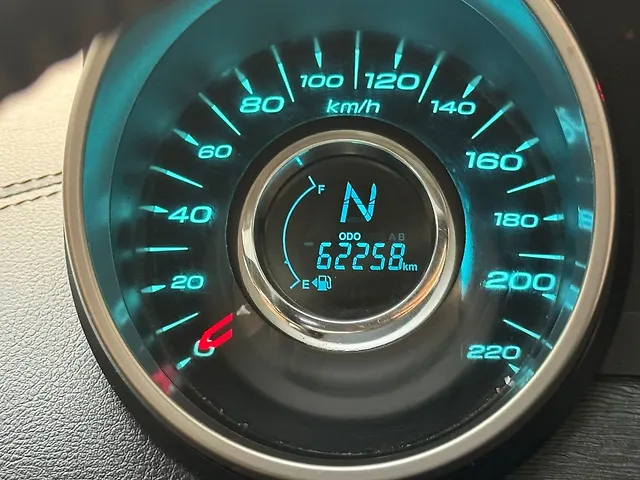 Used Mahindra XUV500 W11 AT in Mumbai