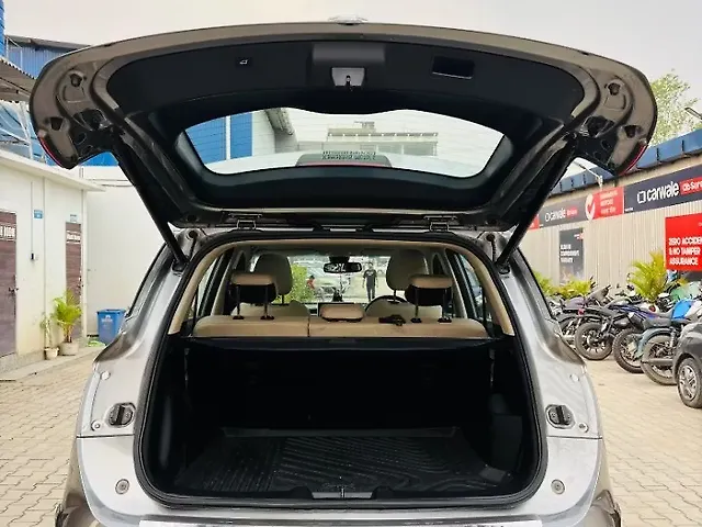Used MG Hector [2023-2025] Sharp Pro 1.5 Turbo Petrol  CVT [2023] in Guwahati