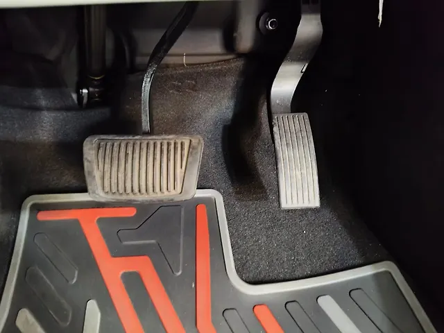 Used Hyundai Venue [2023-2025] SX (O) 1.0 Turbo DCT [2023] in Bangalore