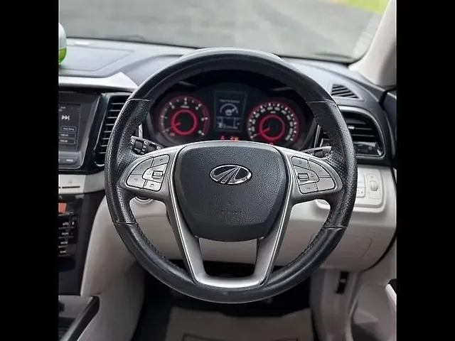 Used Mahindra XUV300 [2019-2024] W8 (O) 1.5 Diesel [2020] in Ahmedabad