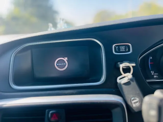 Used Volvo V40 [2016-2019] D3 R-Design in Jaipur