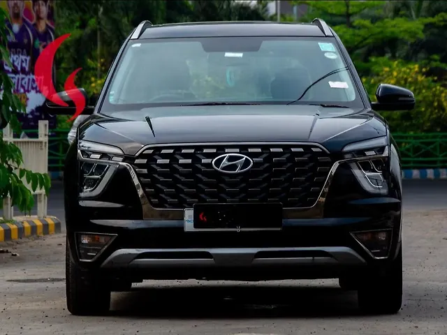Used 2023 Hyundai Alcazar in Kolkata