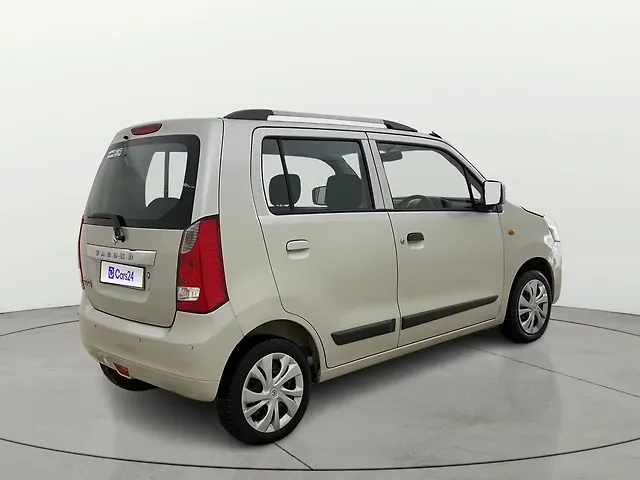 Used Maruti Suzuki Wagon R 1.0 [2014-2019] VXI in Ahmedabad