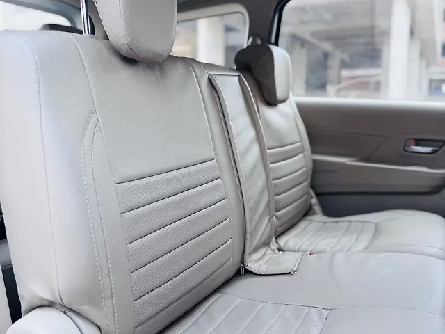 Used Maruti Suzuki Ertiga VXi Petrol Automatic in Surat