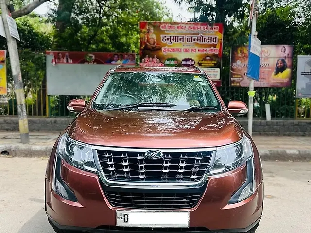 Used 2019 Mahindra XUV500 in Delhi