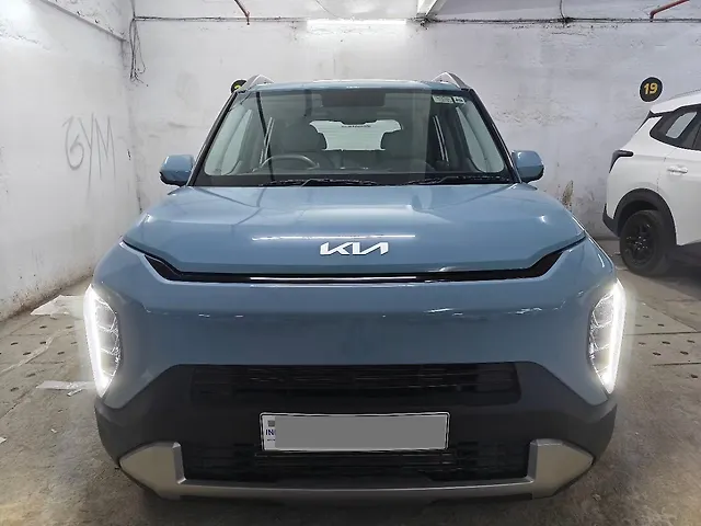 Used 2025 Kia Syros in Mumbai