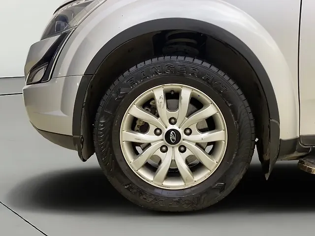 Used Mahindra XUV500 W9 [2018-2020] in Mumbai