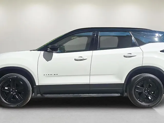 Used Tata Harrier Fearless Plus Dark Edition AT in Delhi