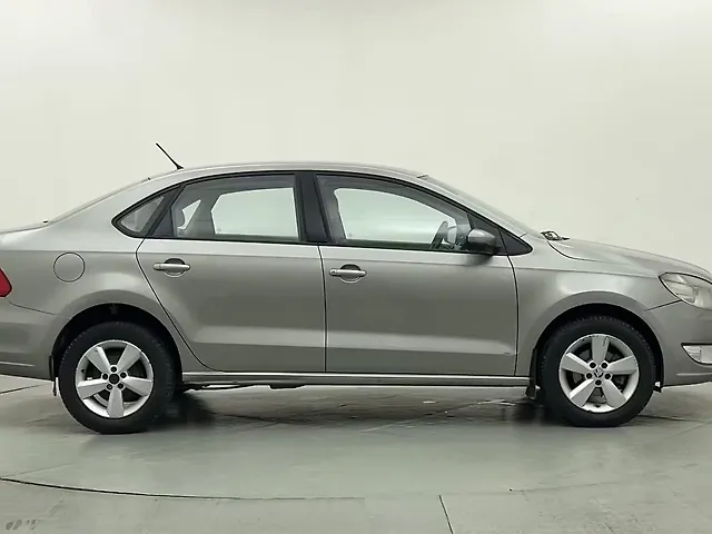 Used Skoda Rapid [2015-2016] 1.5 TDI CR Style Plus AT in Mumbai