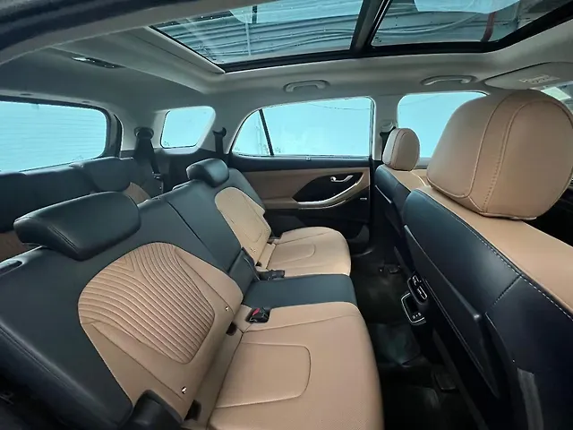 Used Hyundai Alcazar Signature 1.5 Petrol DCT 7STR [2024-2025] in Kolkata