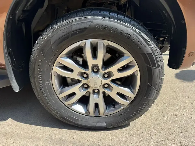 Used Ford Endeavour [2016-2019] Titanium 3.2 4x4 AT in Bangalore