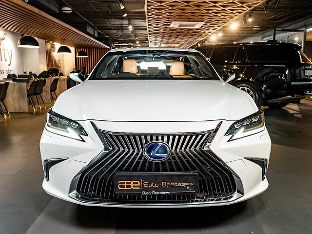 Used 2021 Lexus ES in Delhi