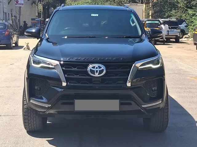 Used 2025 Toyota Fortuner in Mumbai