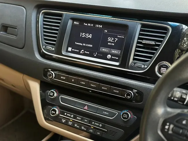 Used Kia Carnival [2020-2023] Prestige 7 STR in Delhi
