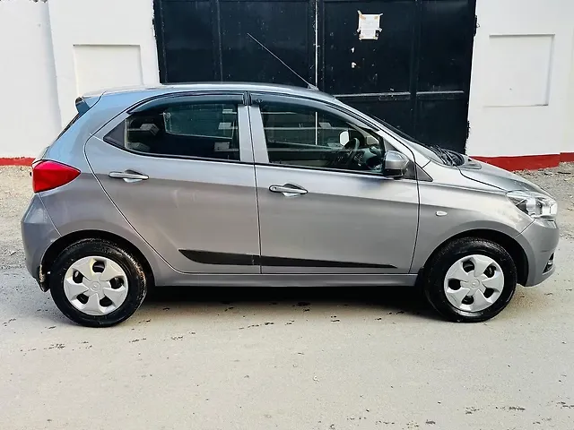 Used Tata Tiago [2016-2020] Revotron XT [2016-2019] in Dehradun