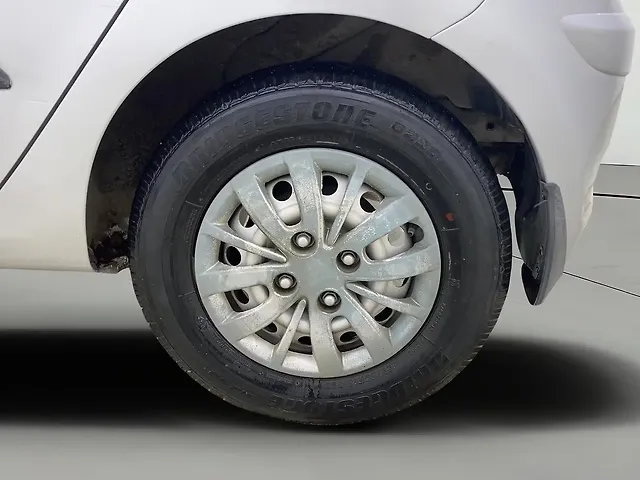 Used Hyundai i10 [2010-2017] 1.1L iRDE Magna Special Edition in Ahmedabad