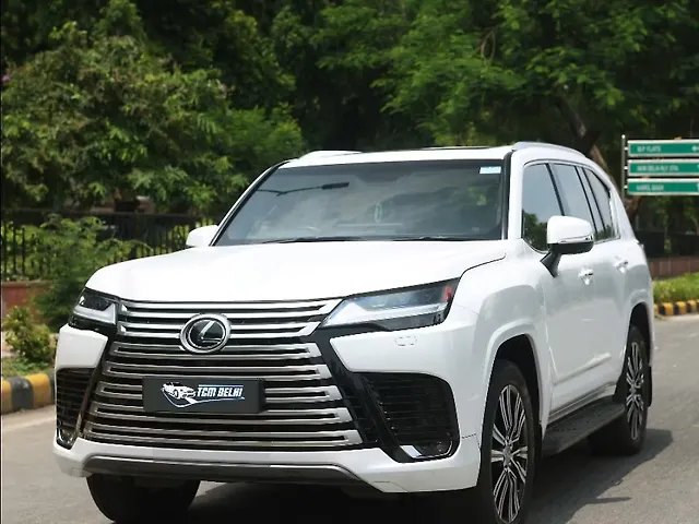 Used Lexus LX 500d with Ash Open Pore Sumi Black Trim in Kochi Used Lexus LX 500d with Ash Open Pore Sumi Black Trim in Kochi