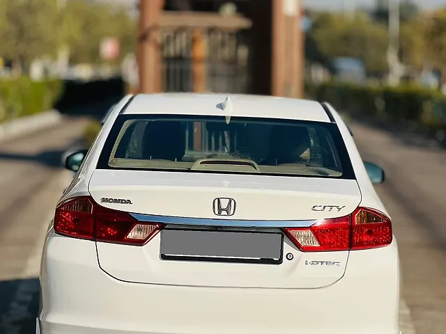 Used Honda City [2014-2017] V Diesel in Surat