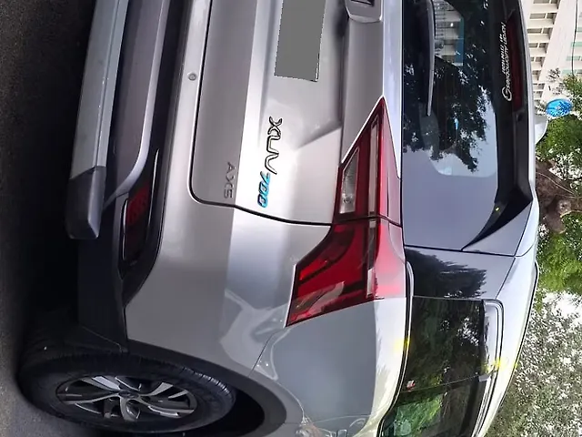 Used Mahindra Old Generation XUV700 AX 5 Diesel MT 7 STR [2021] in Lucknow