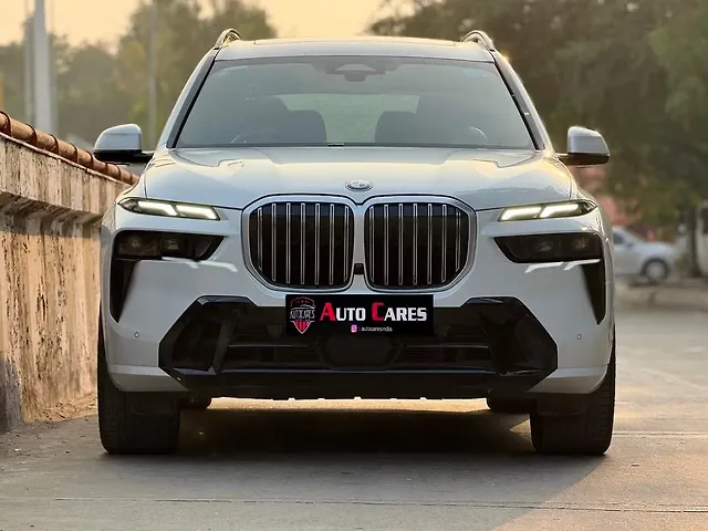 Used 2023 BMW X7 in Delhi