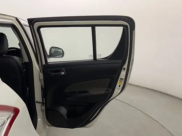 Used Maruti Suzuki Swift [2011-2014] VXi in Pune