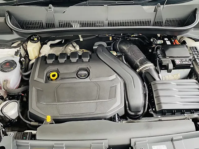 Used Volkswagen Taigun GT Plus 1.5 TSI DSG in Lucknow