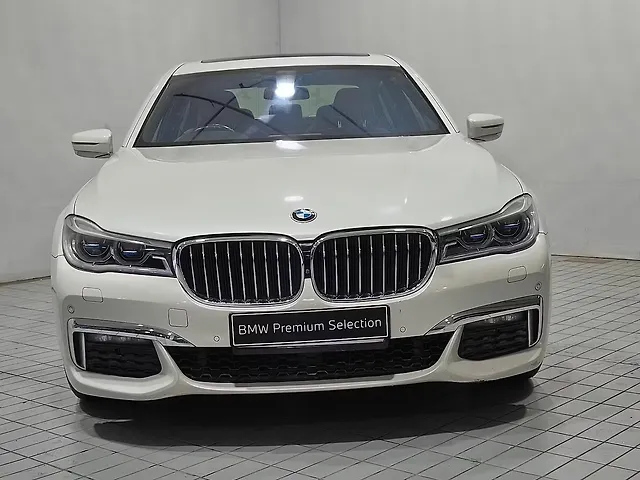 Used 2020 BMW 7-Series in Pune