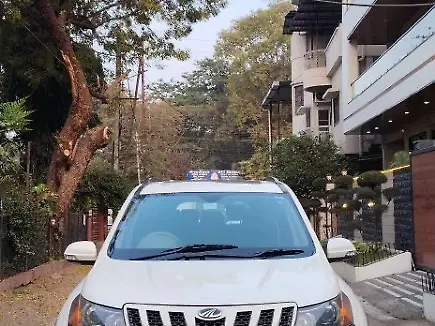 Used 2015 Mahindra XUV500 in Indore