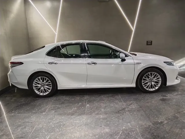 Used Toyota Camry [2019-2022] Hybrid in Delhi