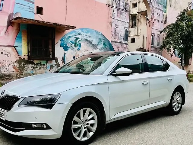 Used Skoda Superb [2016-2020] L&K TDI AT in Delhi
