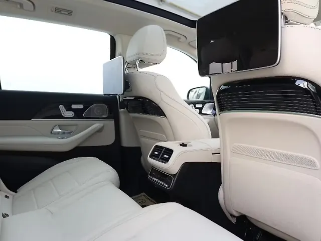 Used Mercedes-Benz GLS 450 4MATIC Petrol 3.0L Turbo Automatic in Delhi