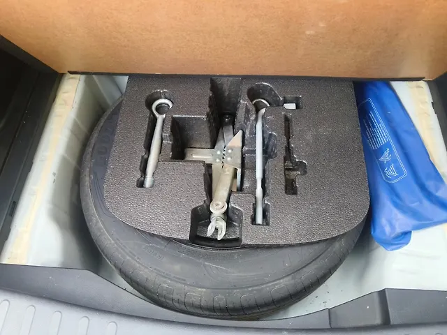 Used Honda Elevate ZX Petrol Automatic Dual Tone in Delhi