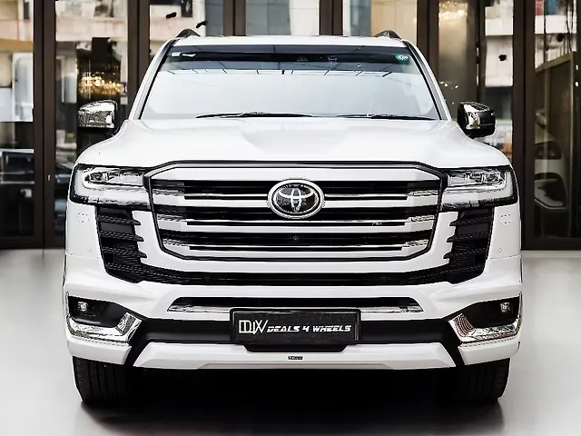 Used 2024 Toyota Land Cruiser in Delhi