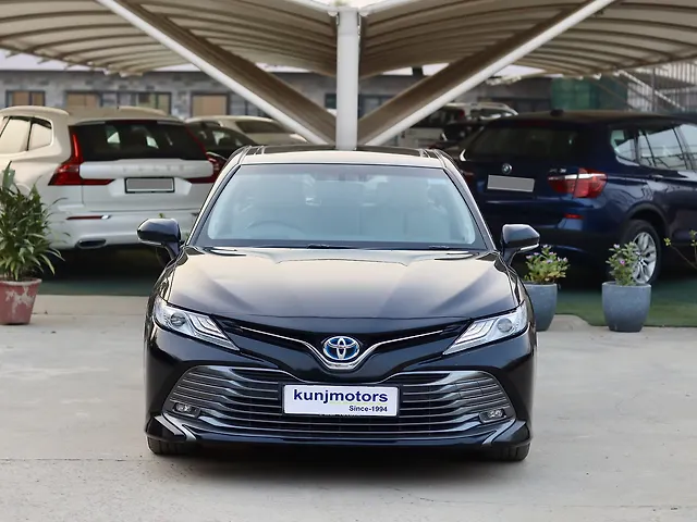 Used 2021 Toyota Camry in Delhi