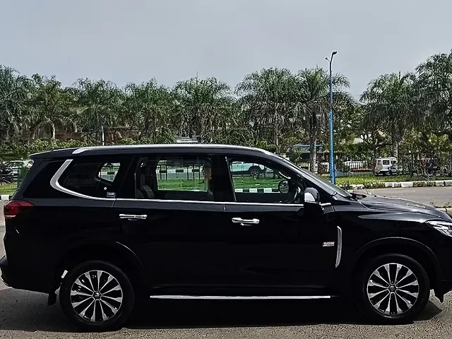 Used MG Gloster Savvy 6 STR 2.0 Twin Turbo 4WD [2022-2023] in Chandigarh