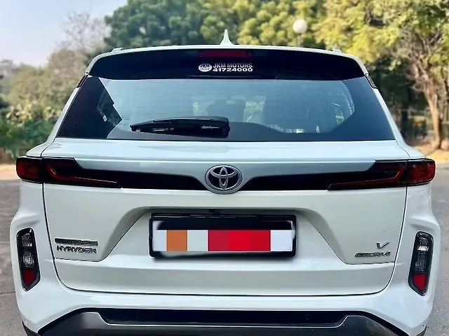 Used Toyota Urban Cruiser Hyryder V AT NeoDrive [2023-2025] in Delhi