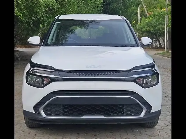 Used 2024 Kia Carens in Ahmedabad