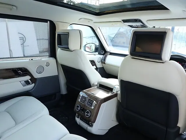 Used Land Rover Range Rover [2014-2018] 3.0 V6 Diesel Vogue LWB in Dehradun