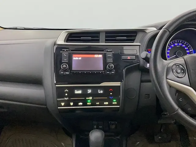 Used Honda Jazz [2015-2018] V AT Petrol in Mumbai
