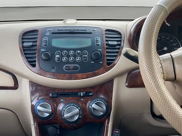 Used Hyundai i10 [2010-2017] 1.1L iRDE Magna Special Edition in Ahmedabad