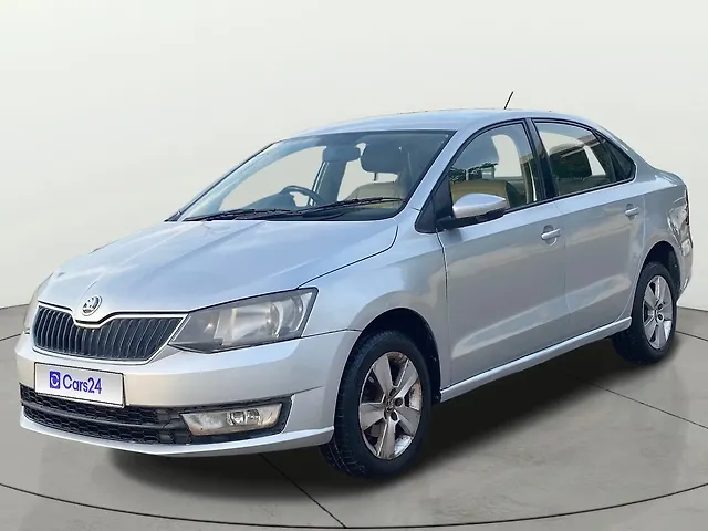 Used Skoda Rapid Ambition 1.6 MPI in Jaipur