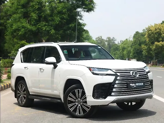 Used Lexus LX 500d with Ash Open Pore Sumi Black Trim in Kochi Used Lexus LX 500d with Ash Open Pore Sumi Black Trim in Kochi