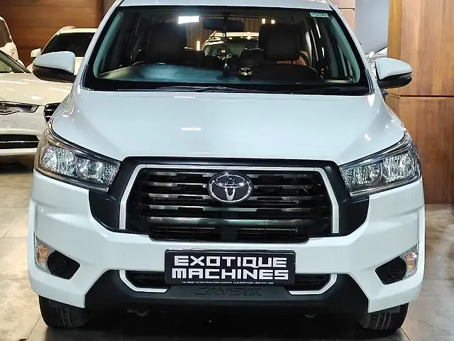 Used 2024 Toyota Innova Crysta in Lucknow