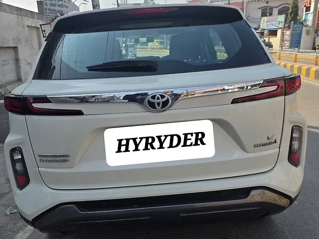 Used Toyota Urban Cruiser Hyryder V Hybrid [2023-2025] in Bareilly